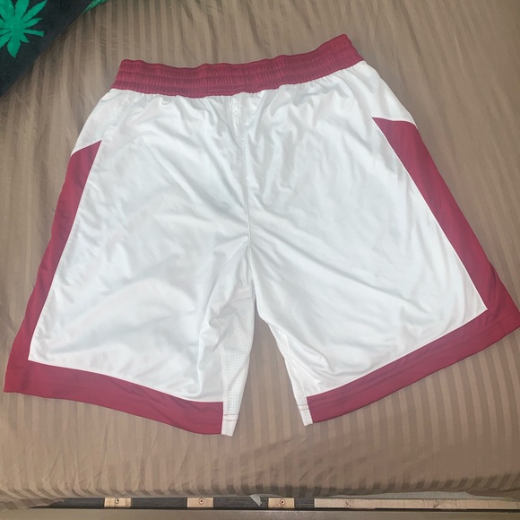 Adidas athletic shorts - Picture 2 of 5